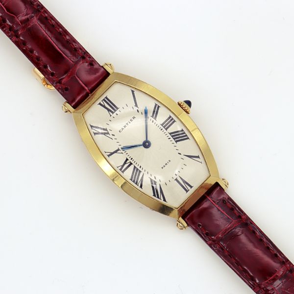 Martino Sassella - Cartier Tonneau Collection Privée