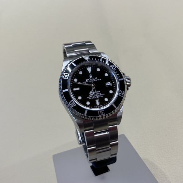 Rolex Sea-Dweller 16600