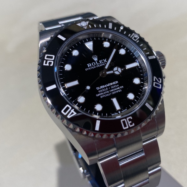 Rolex Submariner 124060