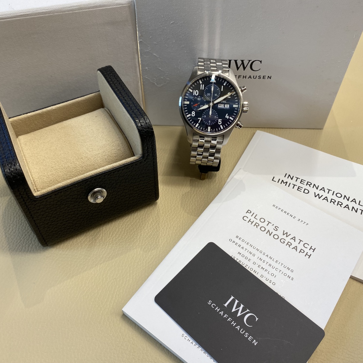 Il Duca orologi - IWC Pilots Watch a Milano