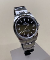 Rolex Explorer 214270